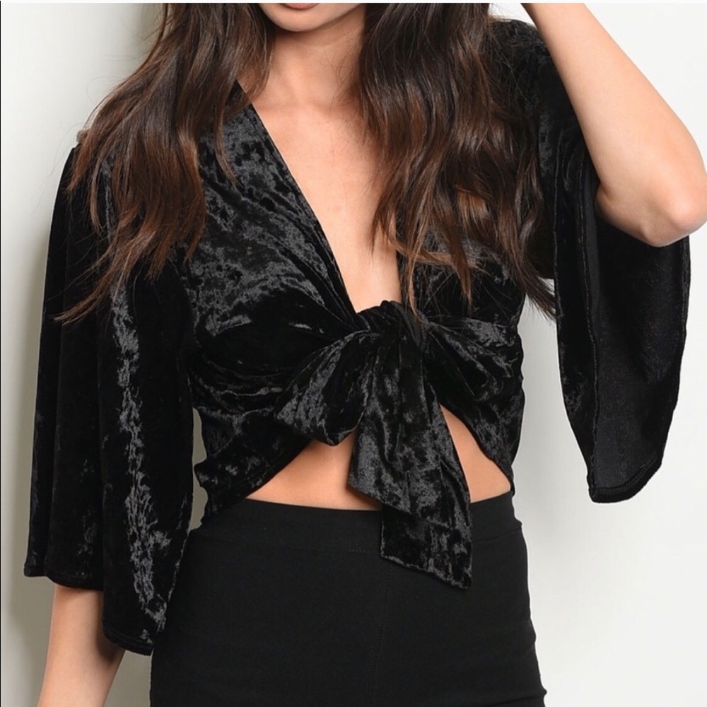Black velvet tie top NEW WITH TAGS